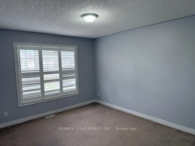 Photo 13 of 758 Grand Banks Drive, Waterloo — HOMEH