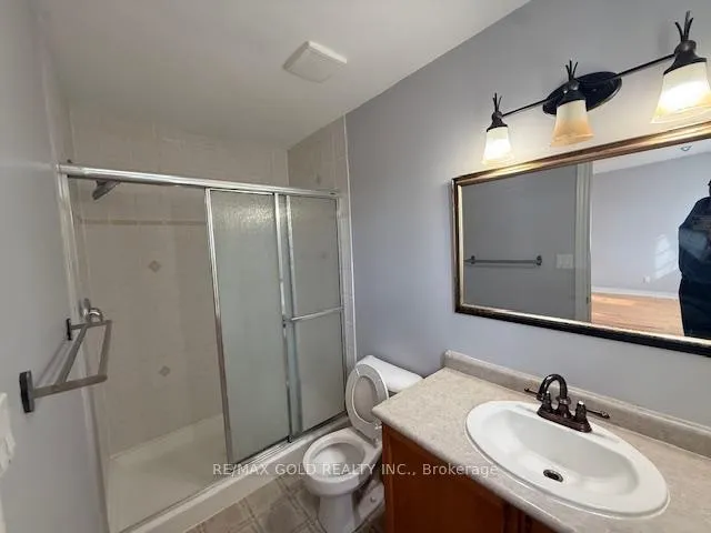 Photo 14 of 758 Grand Banks Drive, Waterloo — HOMEH
