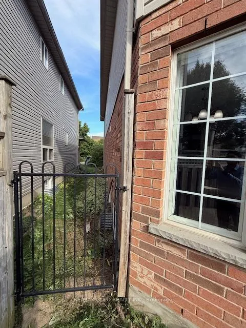 Photo 24 of 758 Grand Banks Drive, Waterloo — HOMEH