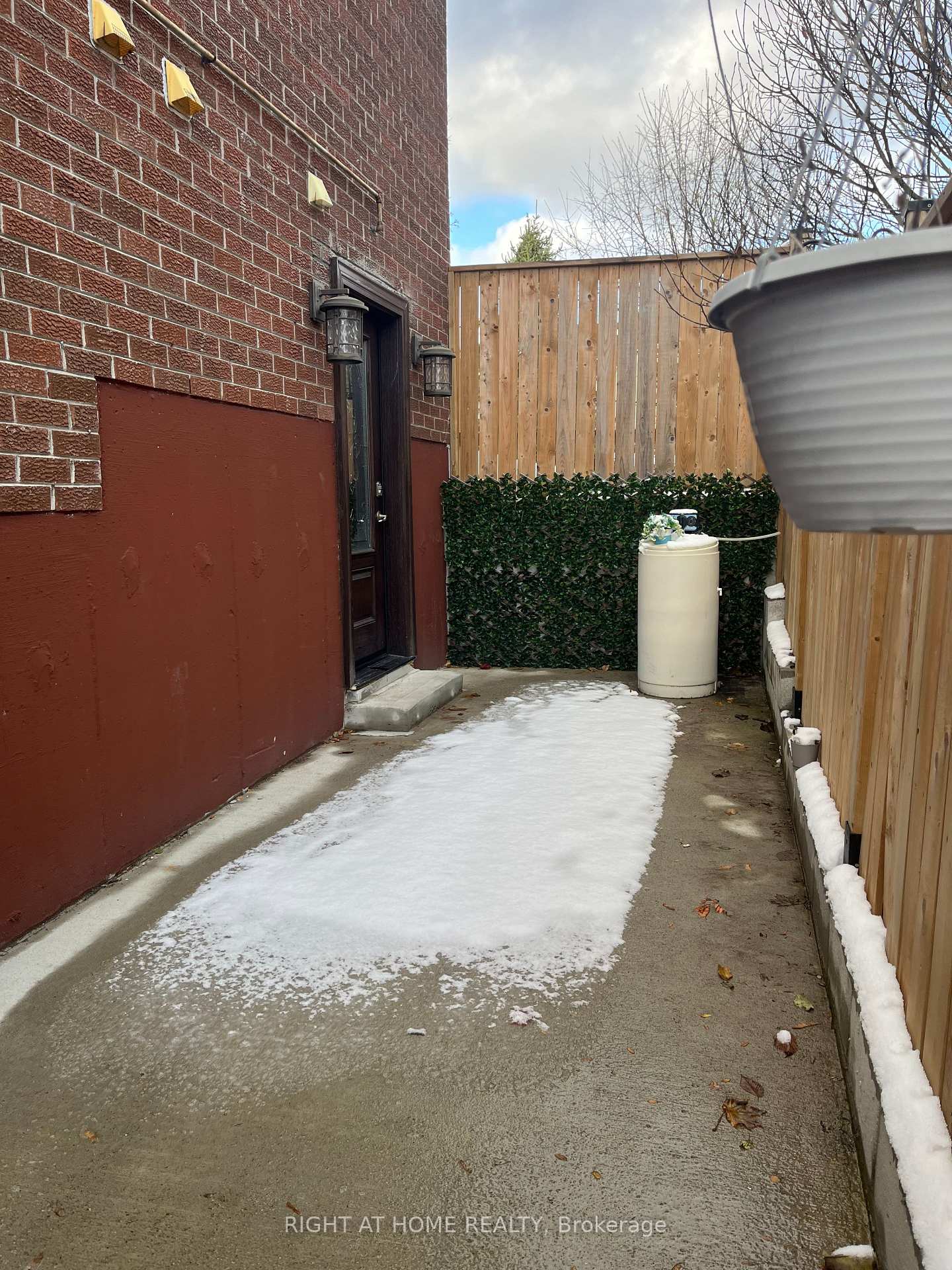 Photo 6 of Unit Lower, 34 Timberline Trail, Aurora, Aurora Highlands — HOMEH
