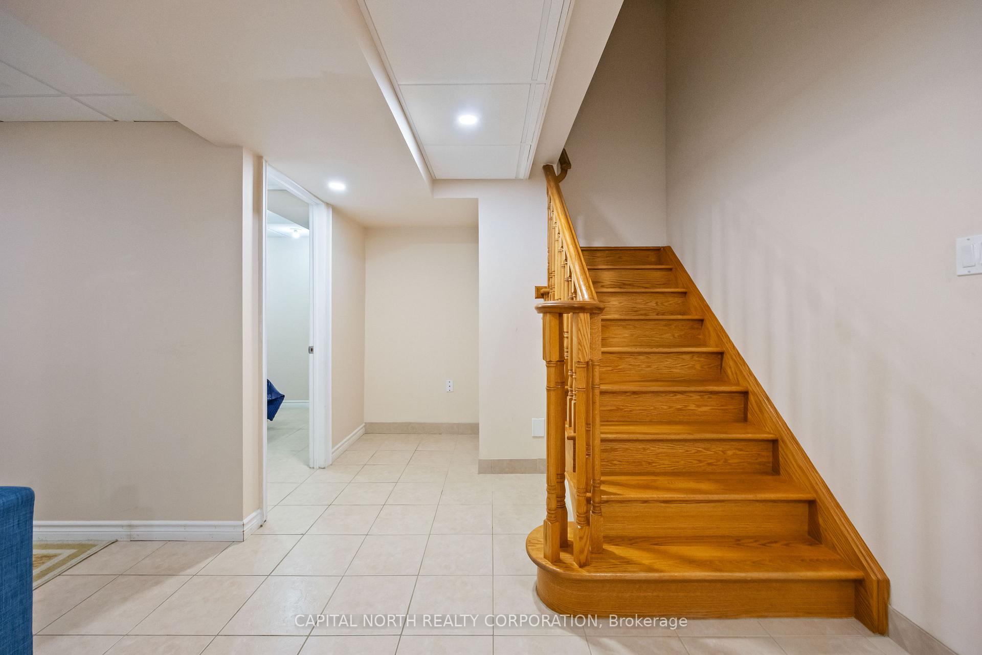 Photo 14 of 65 Amy Court, Vaughan, East Woodbridge — HOMEH