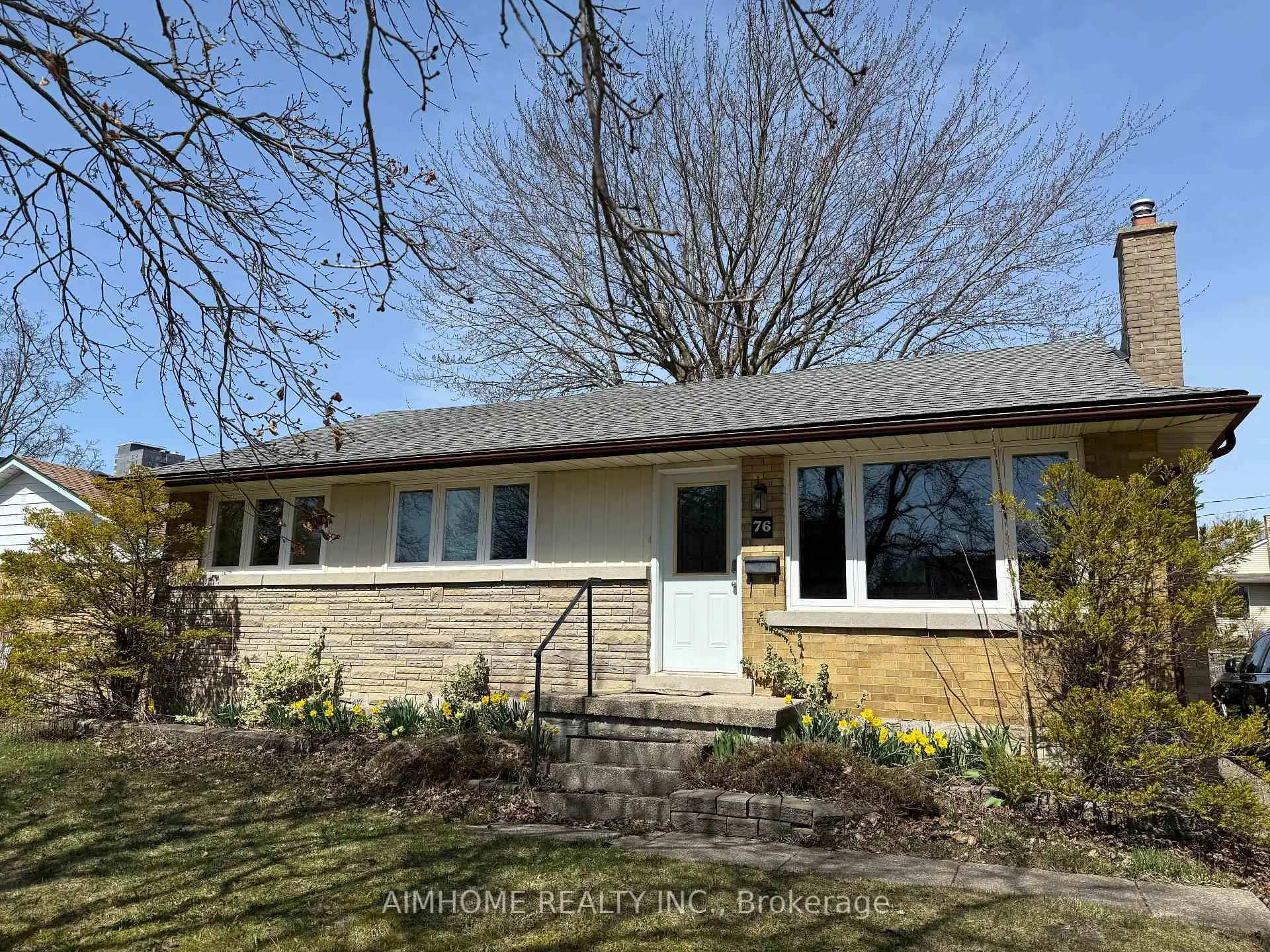 Photo 1 of 76 Elgin Crescent, Waterloo — HOMEH