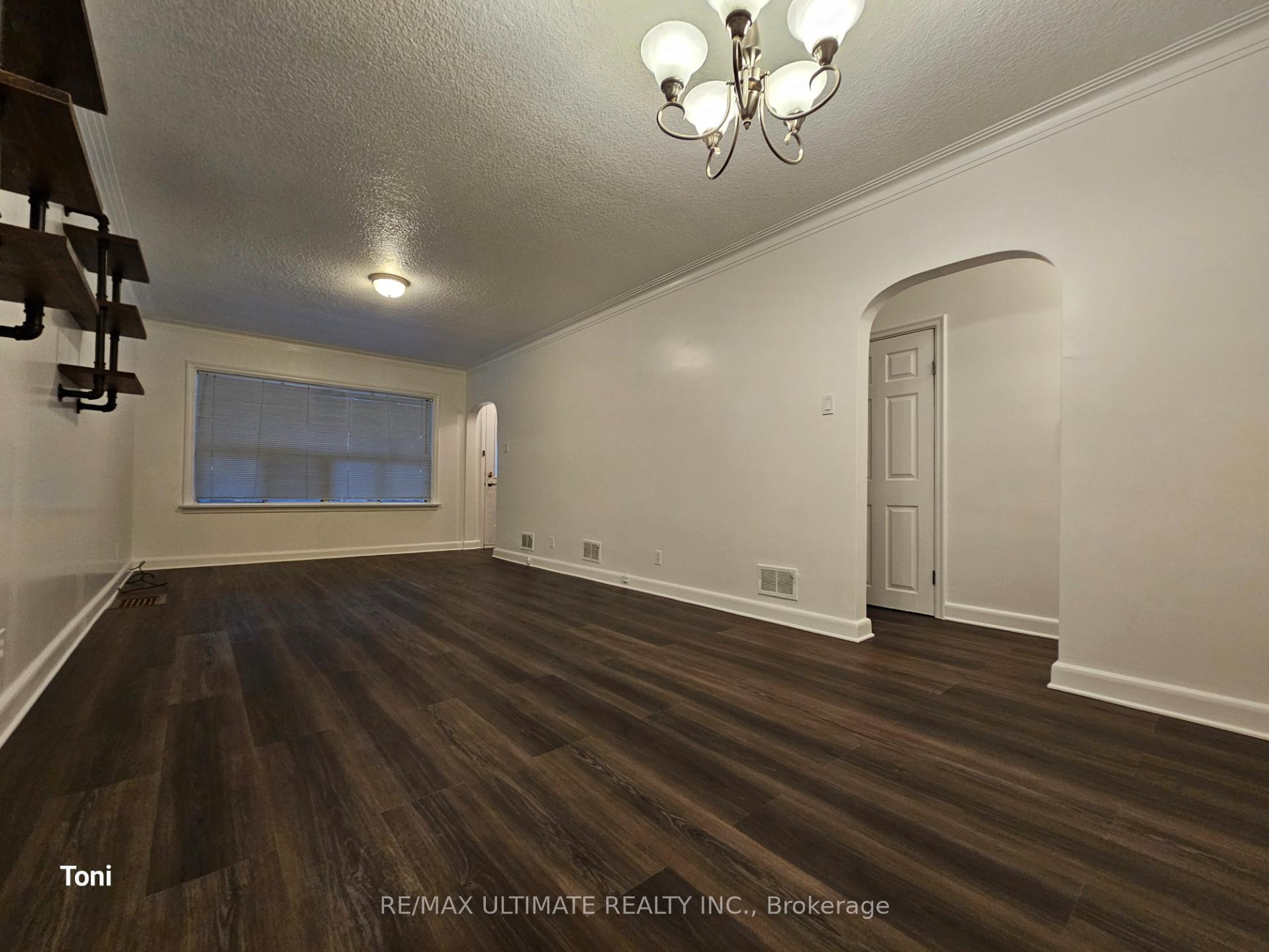 Photo 5 of Unit #main, 193 Gilbert Avenue, Toronto, Caledonia-Fairbank — HOMEH