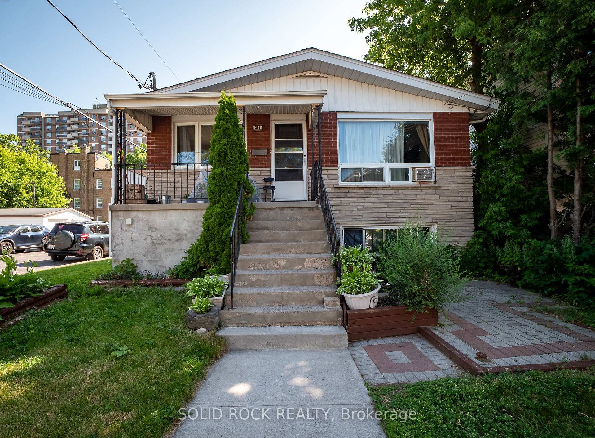 Front of 310 Patton Street