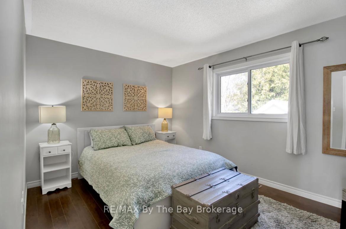 Photo 11 of 79 Fernbrook Drive, Wasaga Beach — HOMEH