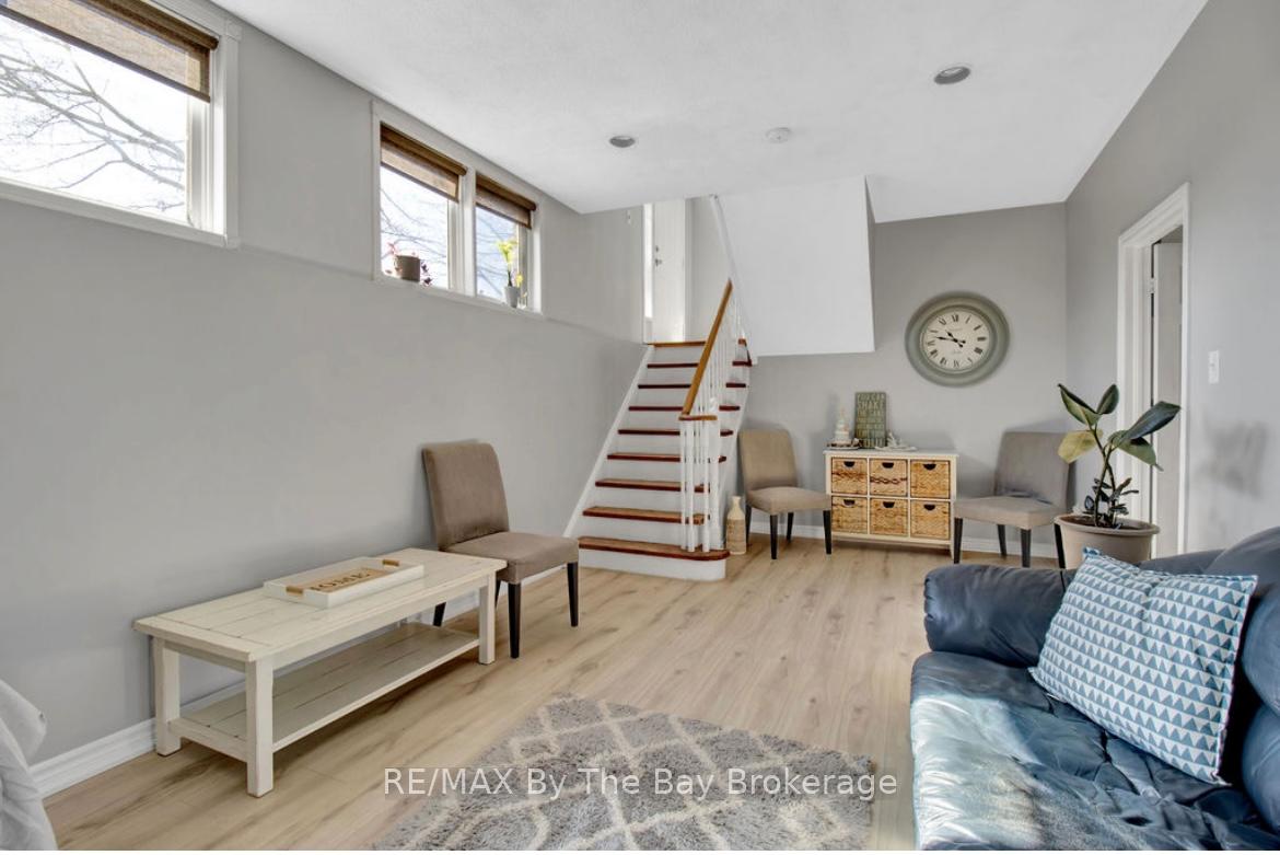 Photo 21 of 79 Fernbrook Drive, Wasaga Beach — HOMEH