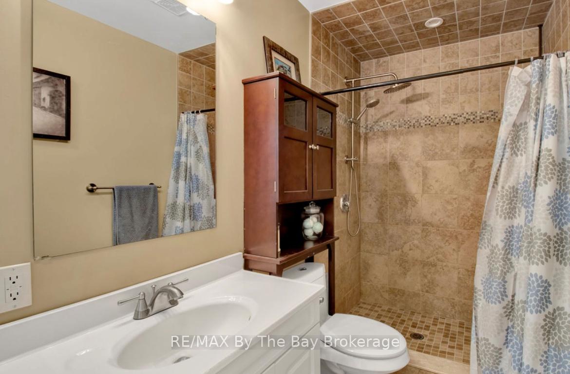 Photo 26 of 79 Fernbrook Drive, Wasaga Beach — HOMEH