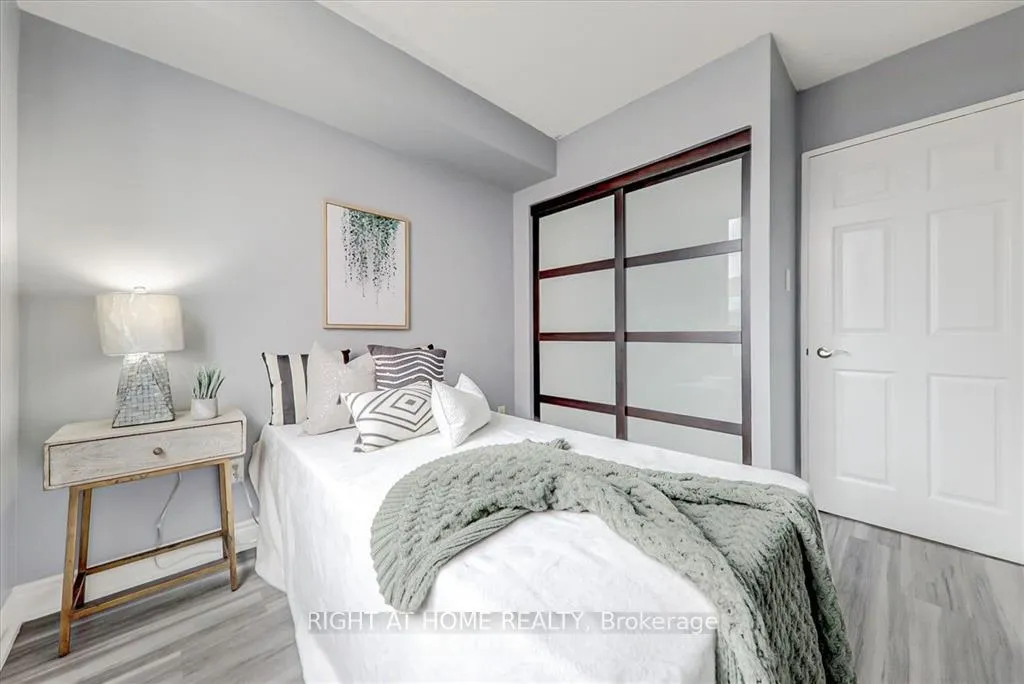 Photo 62 of Unit 305, 265 Enfield Place, Mississauga, City Centre — HOMEH