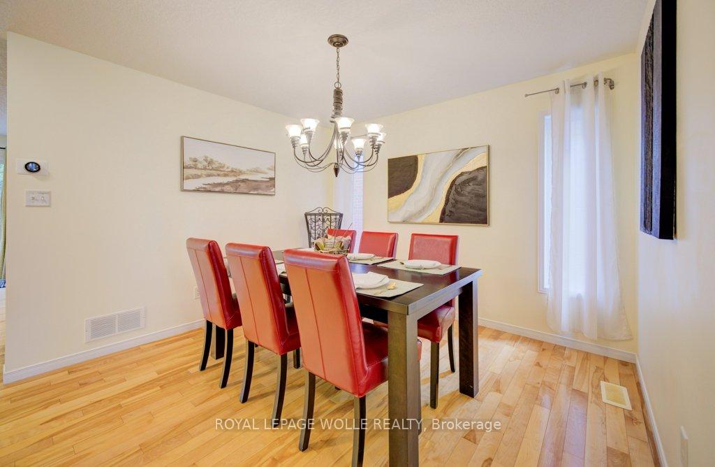 Photo 7 of 704 Shediac Crescent, Waterloo — HOMEH
