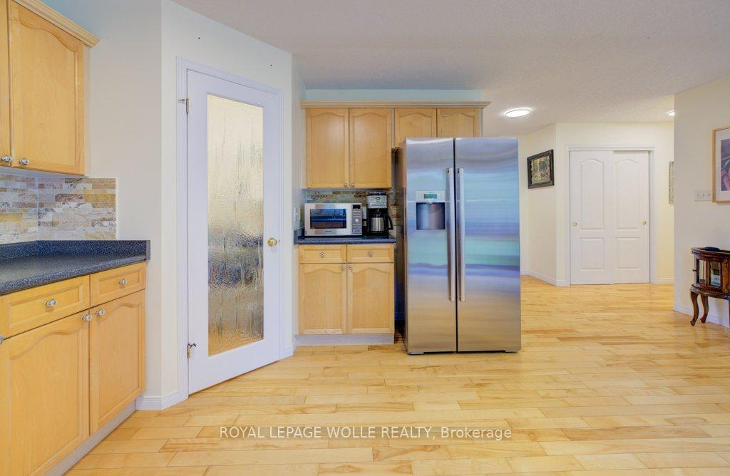 Photo 17 of 704 Shediac Crescent, Waterloo — HOMEH