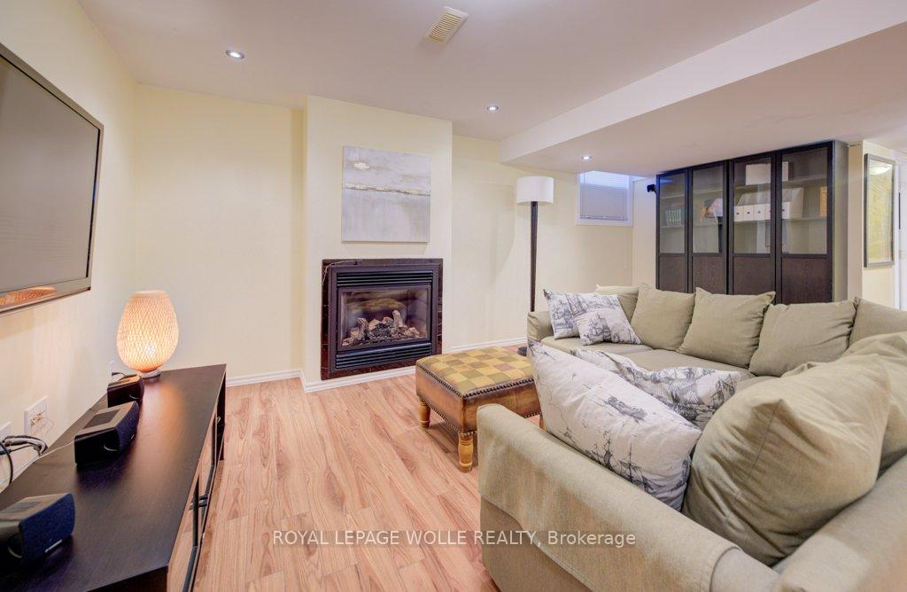Photo 39 of 704 Shediac Crescent, Waterloo — HOMEH