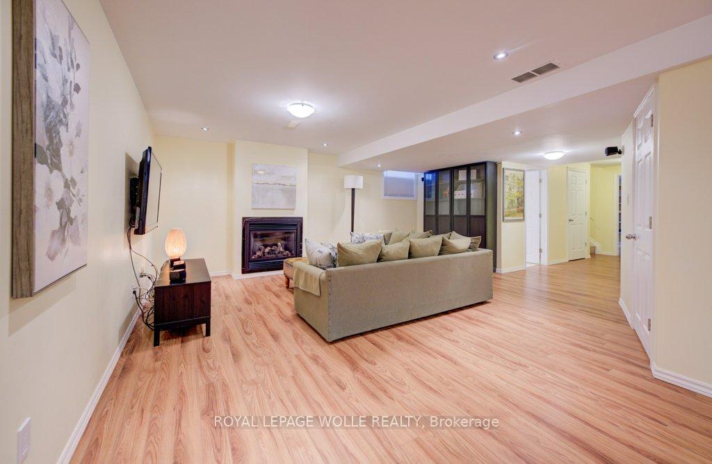 Photo 40 of 704 Shediac Crescent, Waterloo — HOMEH