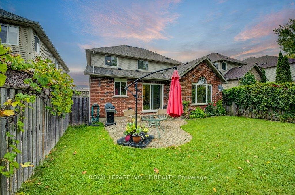 Photo 45 of 704 Shediac Crescent, Waterloo — HOMEH