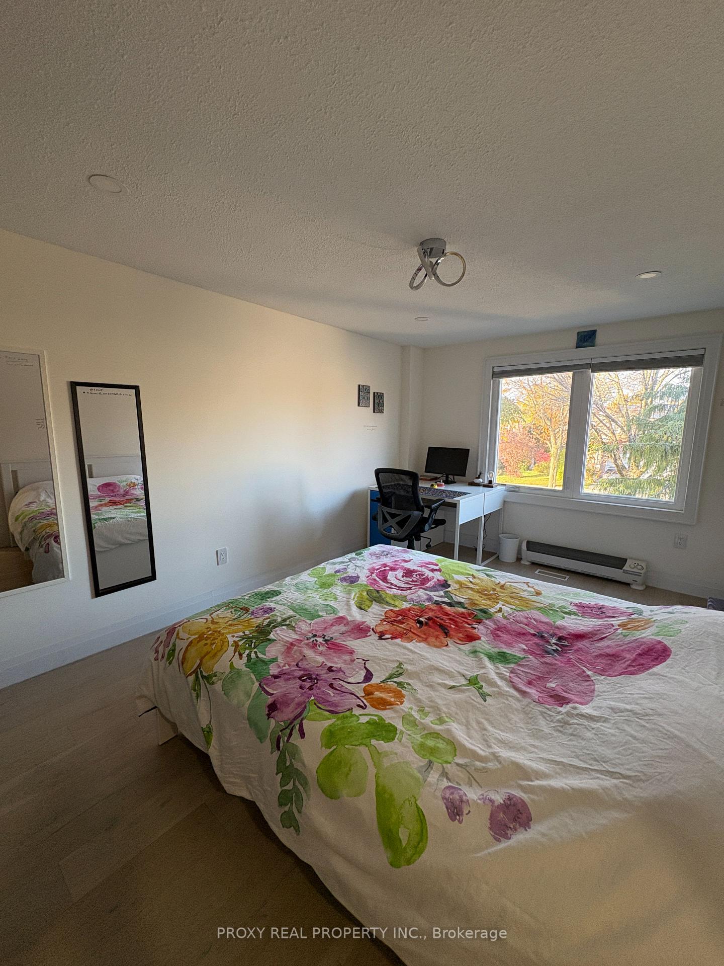 Photo 15 of 79 Mullen Drive, Vaughan, Brownridge — HOMEH