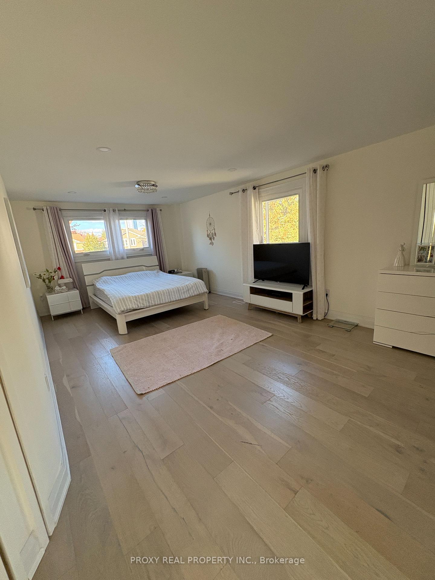 Photo 21 of 79 Mullen Drive, Vaughan, Brownridge — HOMEH