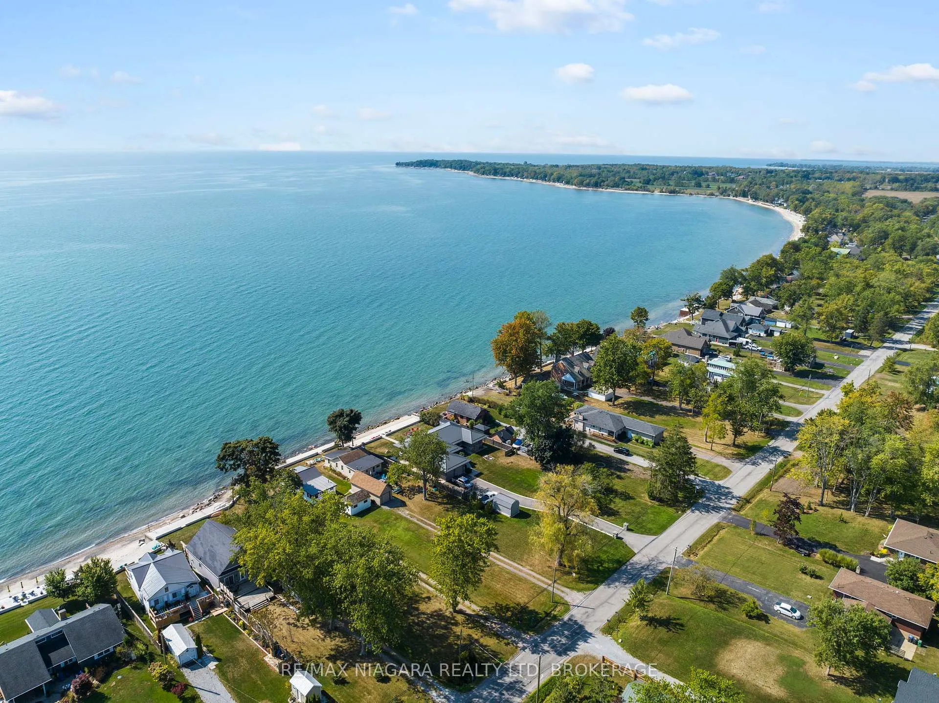 Photo 34 of 10959 Lakeshore Road, Wainfleet, Lakeshore — HOMEH