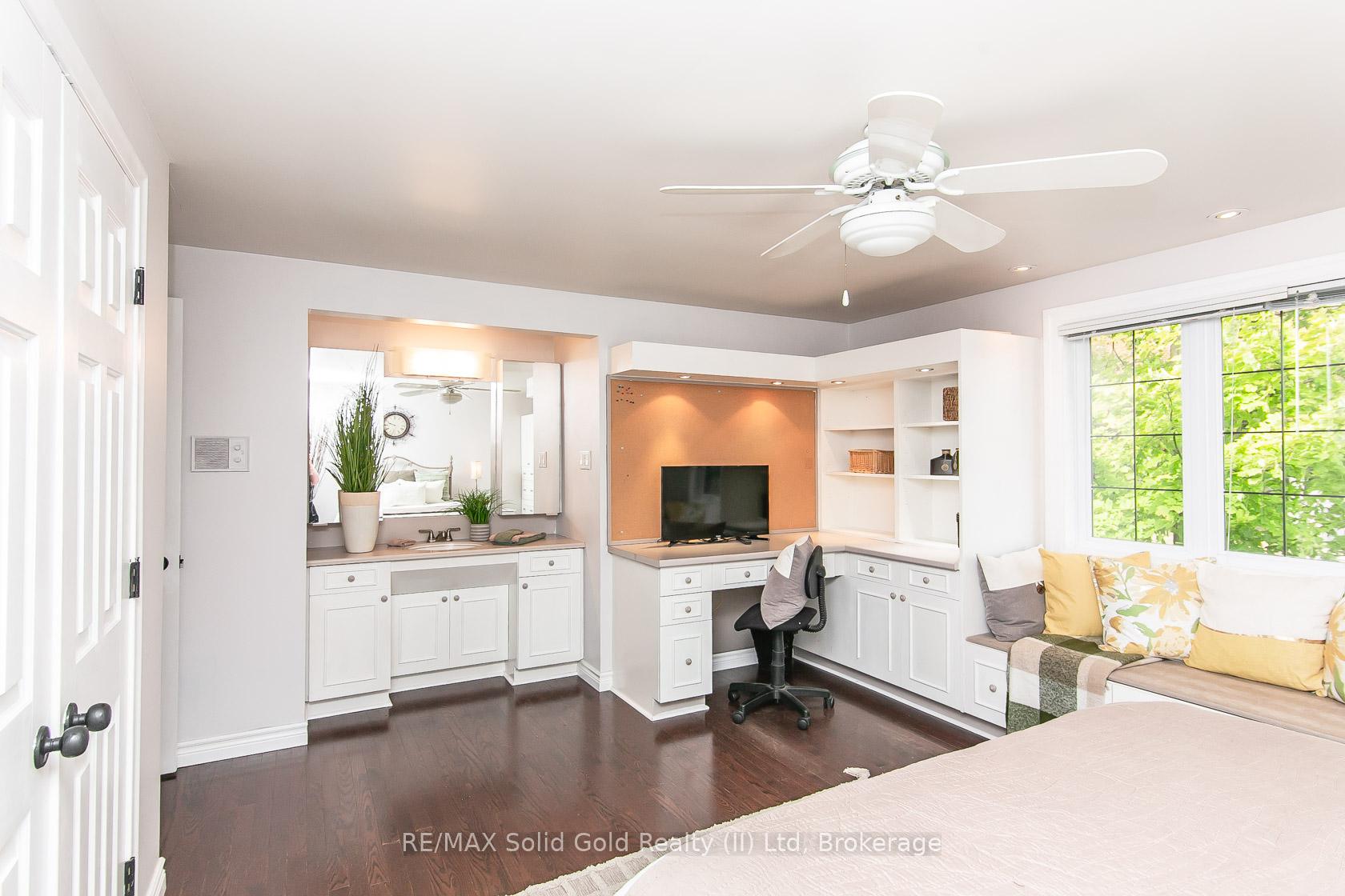 Photo 29 of 358 Green Acres Drive, Waterloo — HOMEH