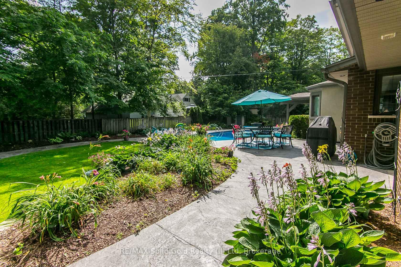 Photo 41 of 358 Green Acres Drive, Waterloo — HOMEH