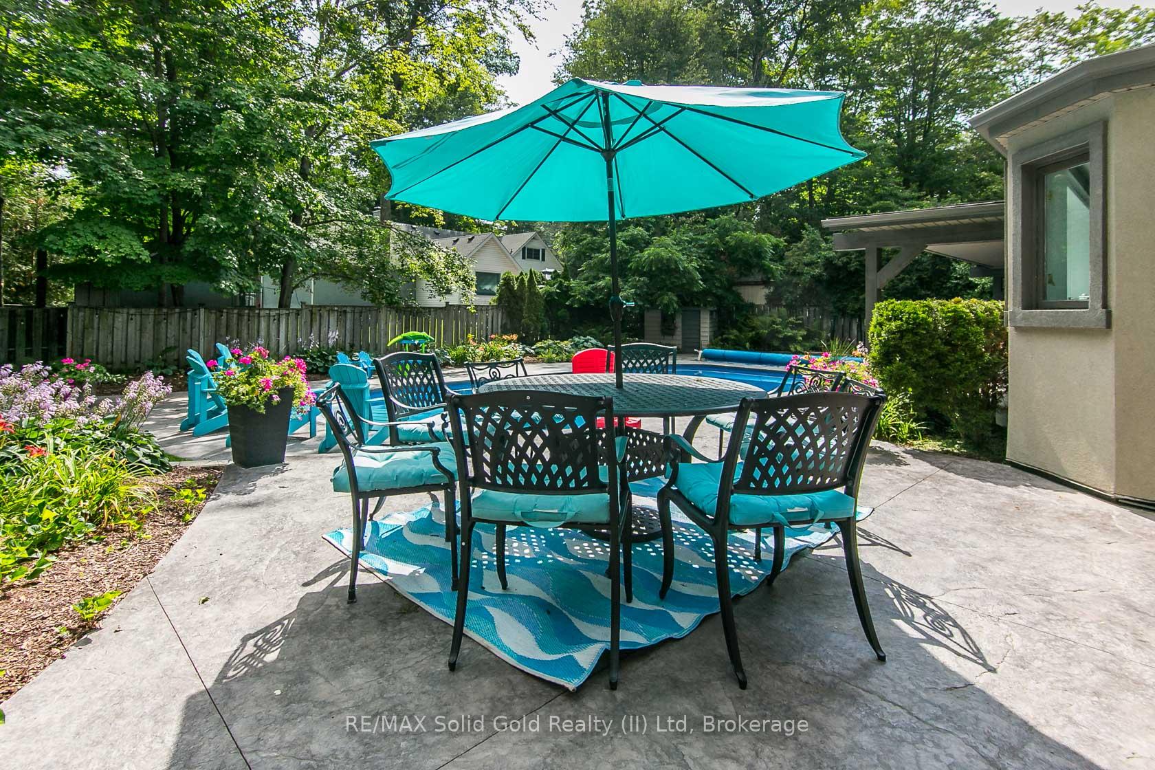 Photo 42 of 358 Green Acres Drive, Waterloo — HOMEH
