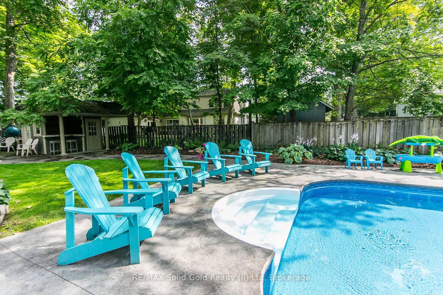 Photo 43 of 358 Green Acres Drive, Waterloo — HOMEH