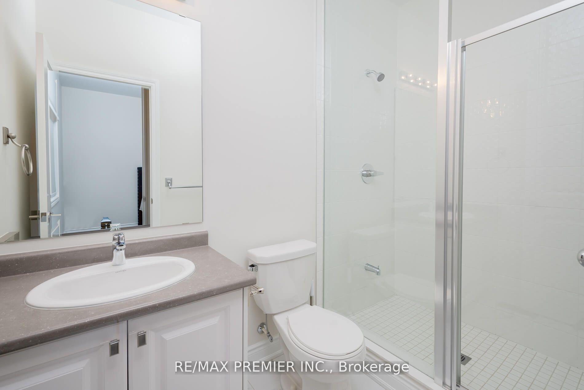 Photo 23 of 115 Rotondo Crescent, Vaughan, Kleinburg — HOMEH