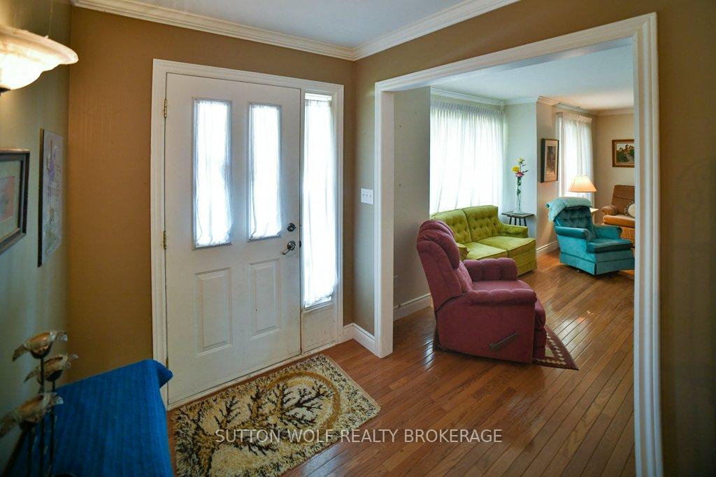 Photo 3 of 473 Gold Street, Warwick, Watford — HOMEH