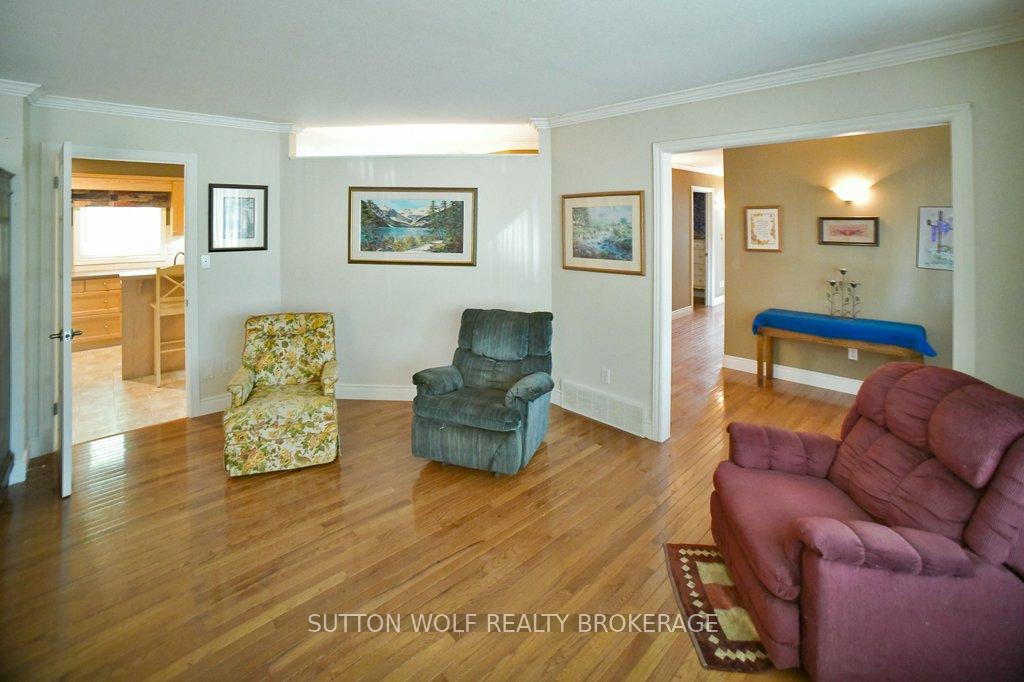 Photo 6 of 473 Gold Street, Warwick, Watford — HOMEH