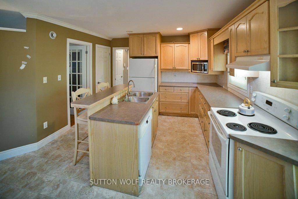 Photo 10 of 473 Gold Street, Warwick, Watford — HOMEH