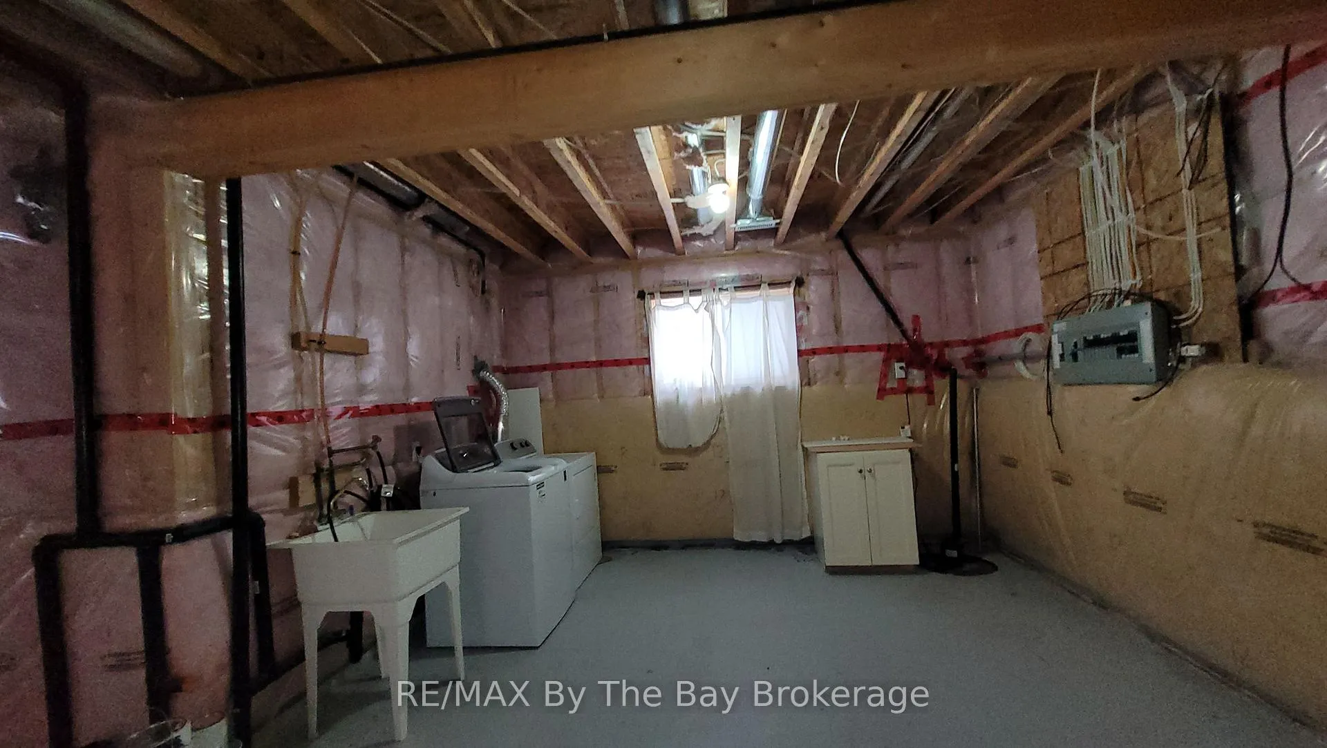 Photo 29 of 42 Tona Trail, Wasaga Beach — HOMEH
