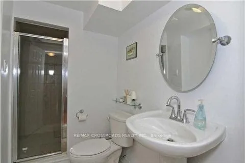 Photo 9 of 110 Whitney Place, Vaughan, Lakeview Estates — HOMEH