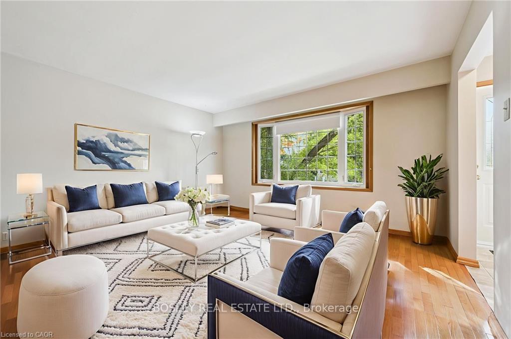 Photo 8 of 528 Fallingbrook Drive, Waterloo — HOMEH