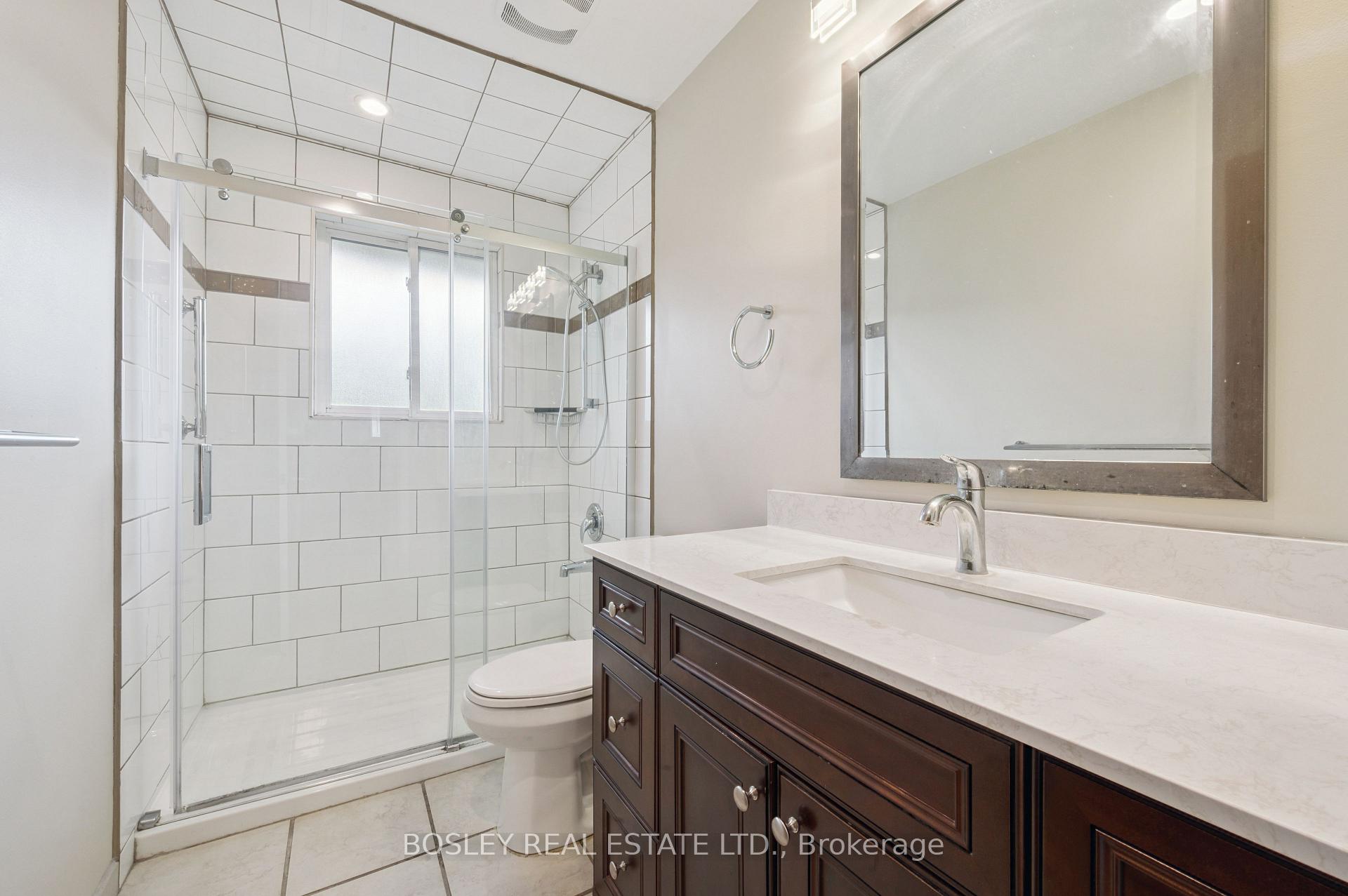 Photo 21 of 528 Fallingbrook Drive, Waterloo — HOMEH