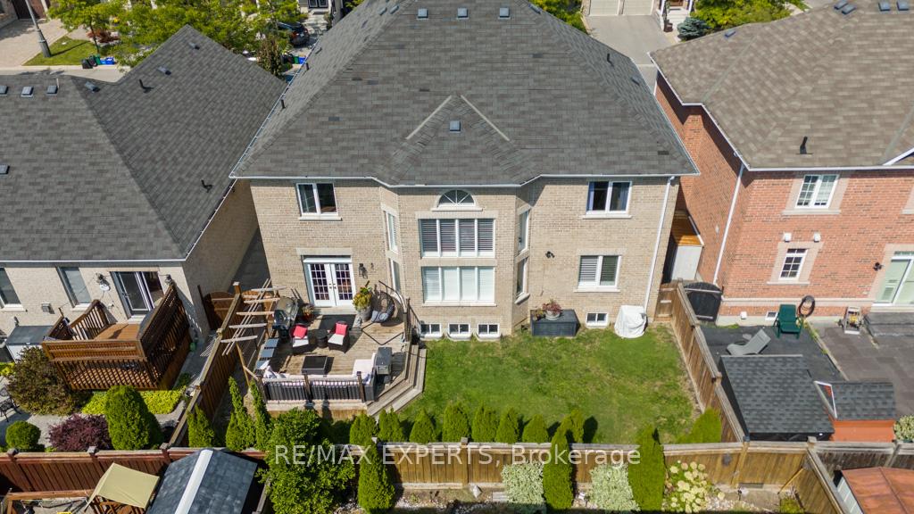 Photo 3 of 7 Josephine Road, Vaughan, Vellore Village — HOMEH