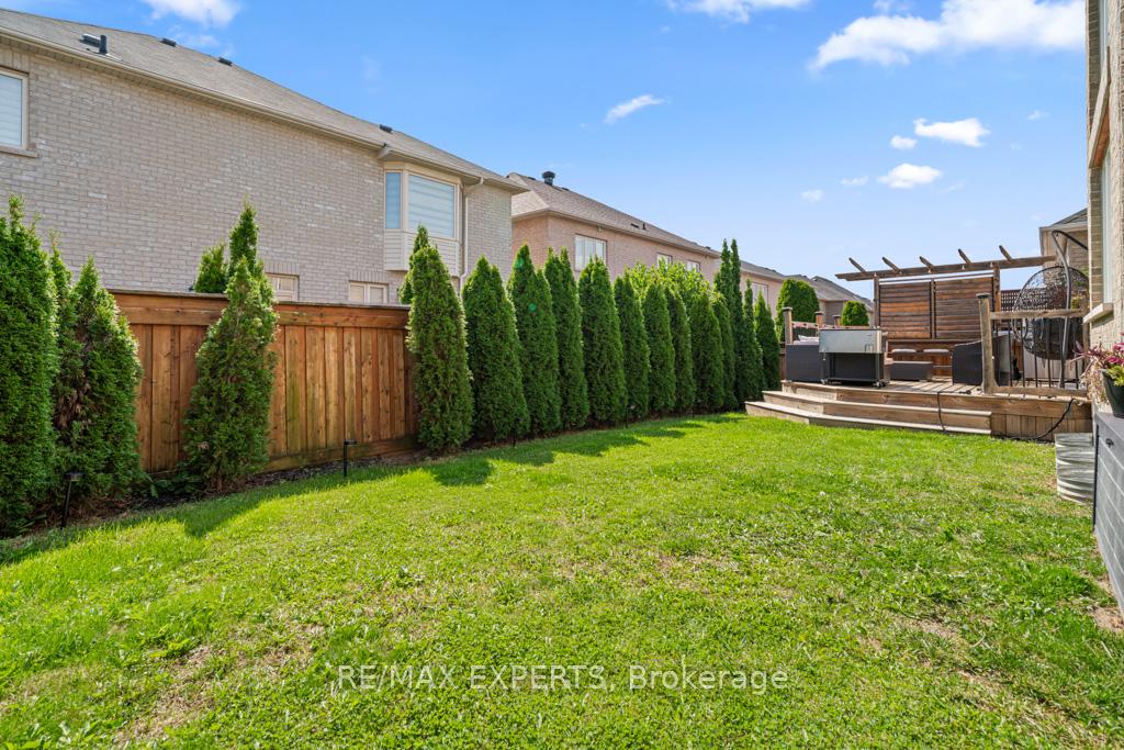 Photo 39 of 7 Josephine Road, Vaughan, Vellore Village — HOMEH