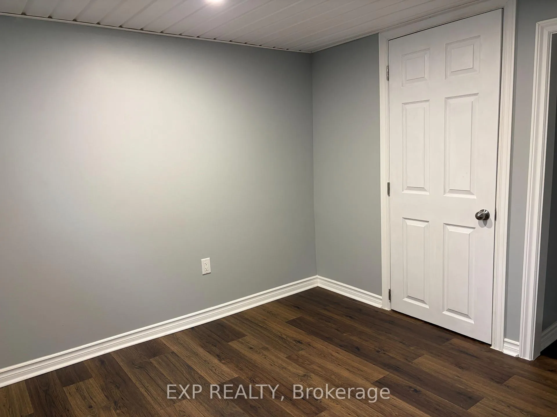 Photo 29 of 436 Thorold Road, Welland, N. Welland — HOMEH