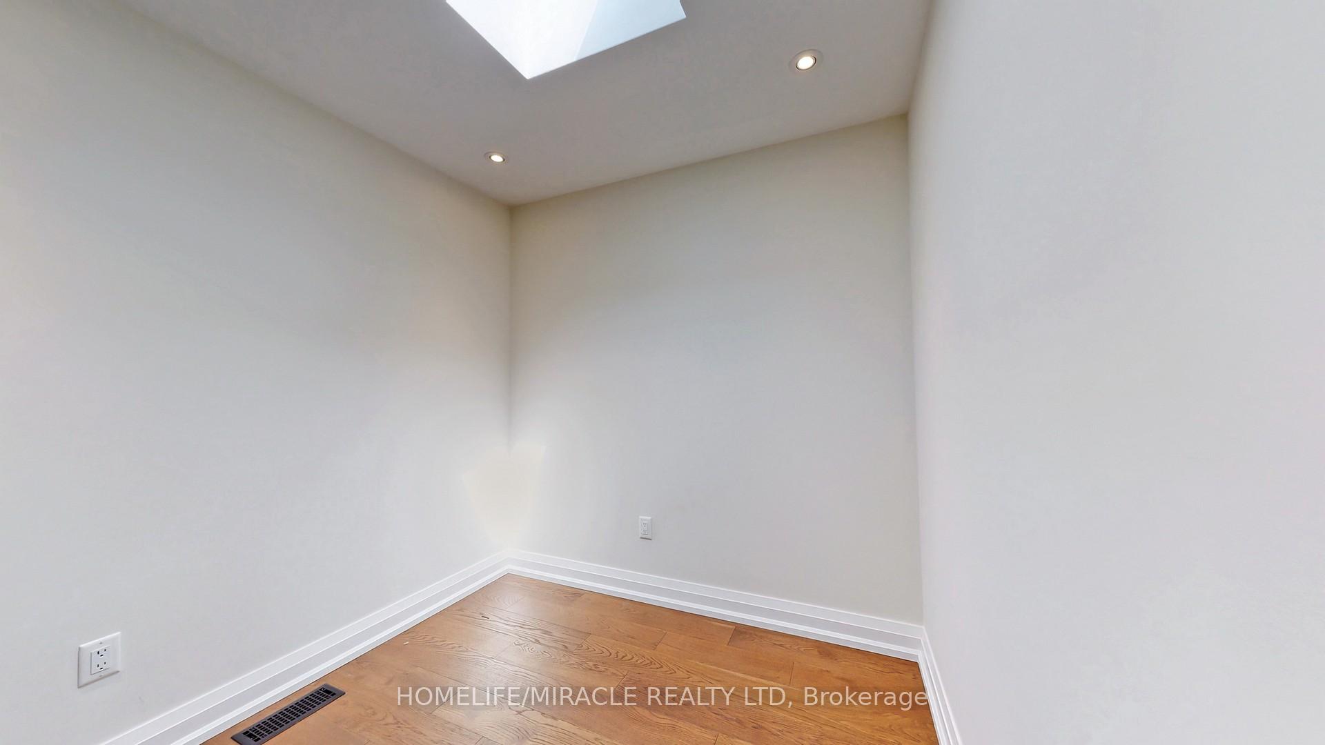 Photo 8 of 120 Manning Avenue, Toronto, Trinity-Bellwoods — HOMEH