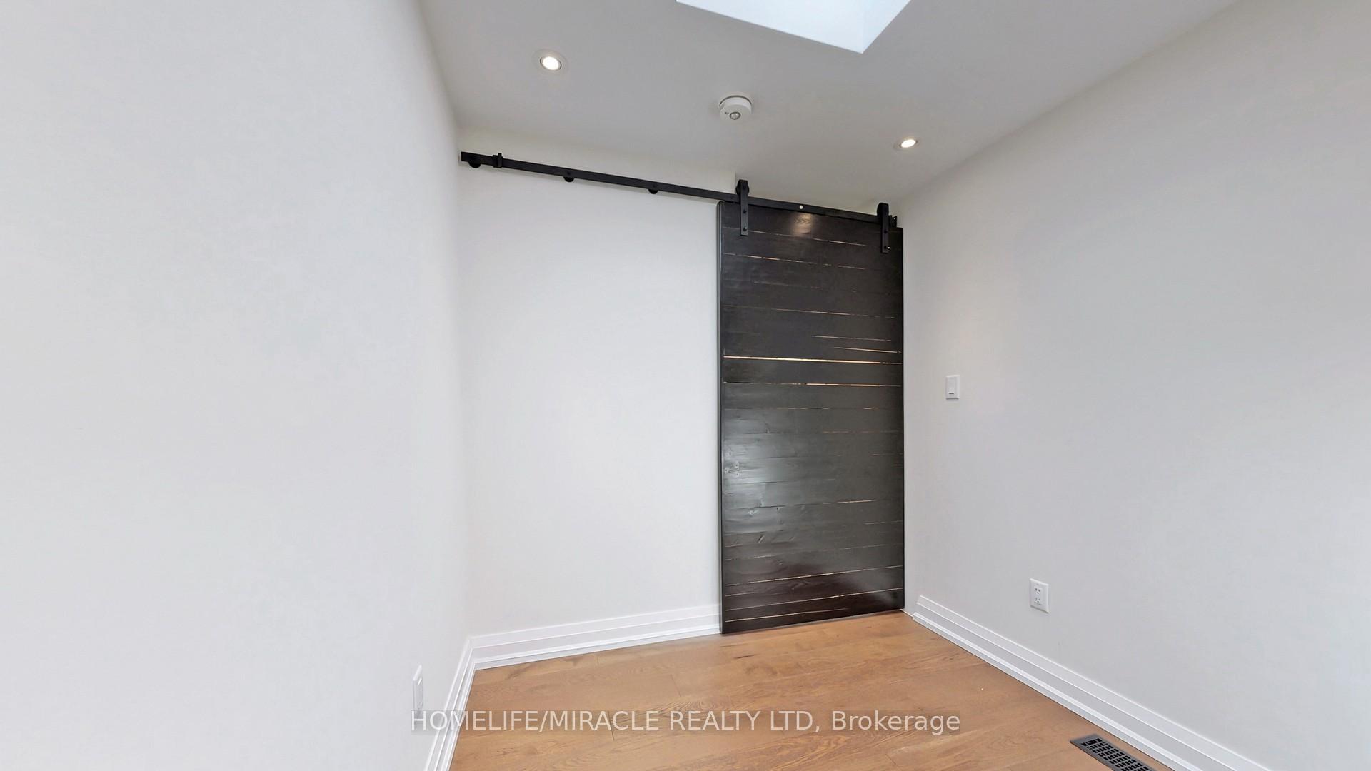 Photo 23 of 120 Manning Avenue, Toronto, Trinity-Bellwoods — HOMEH