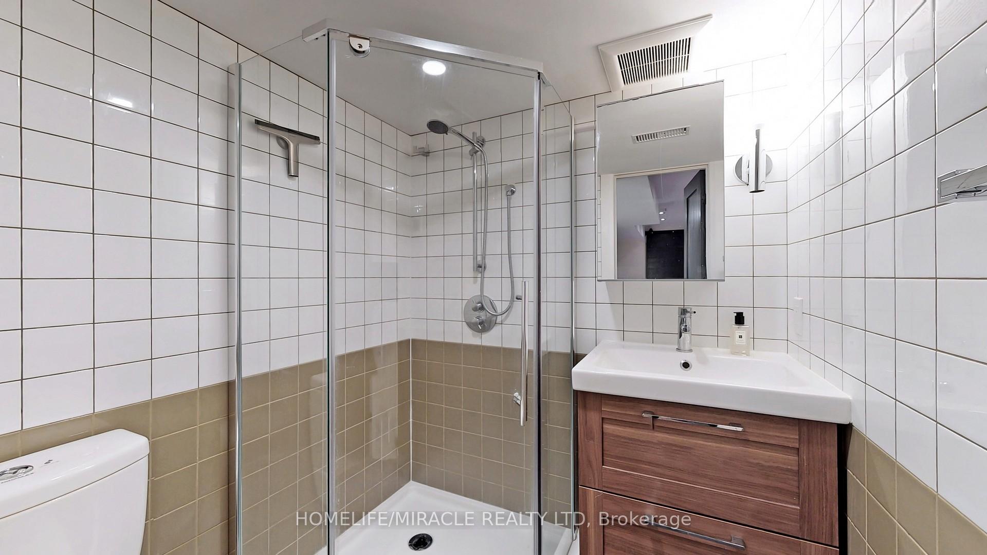 Photo 15 of 120 Manning Avenue, Toronto, Trinity-Bellwoods — HOMEH