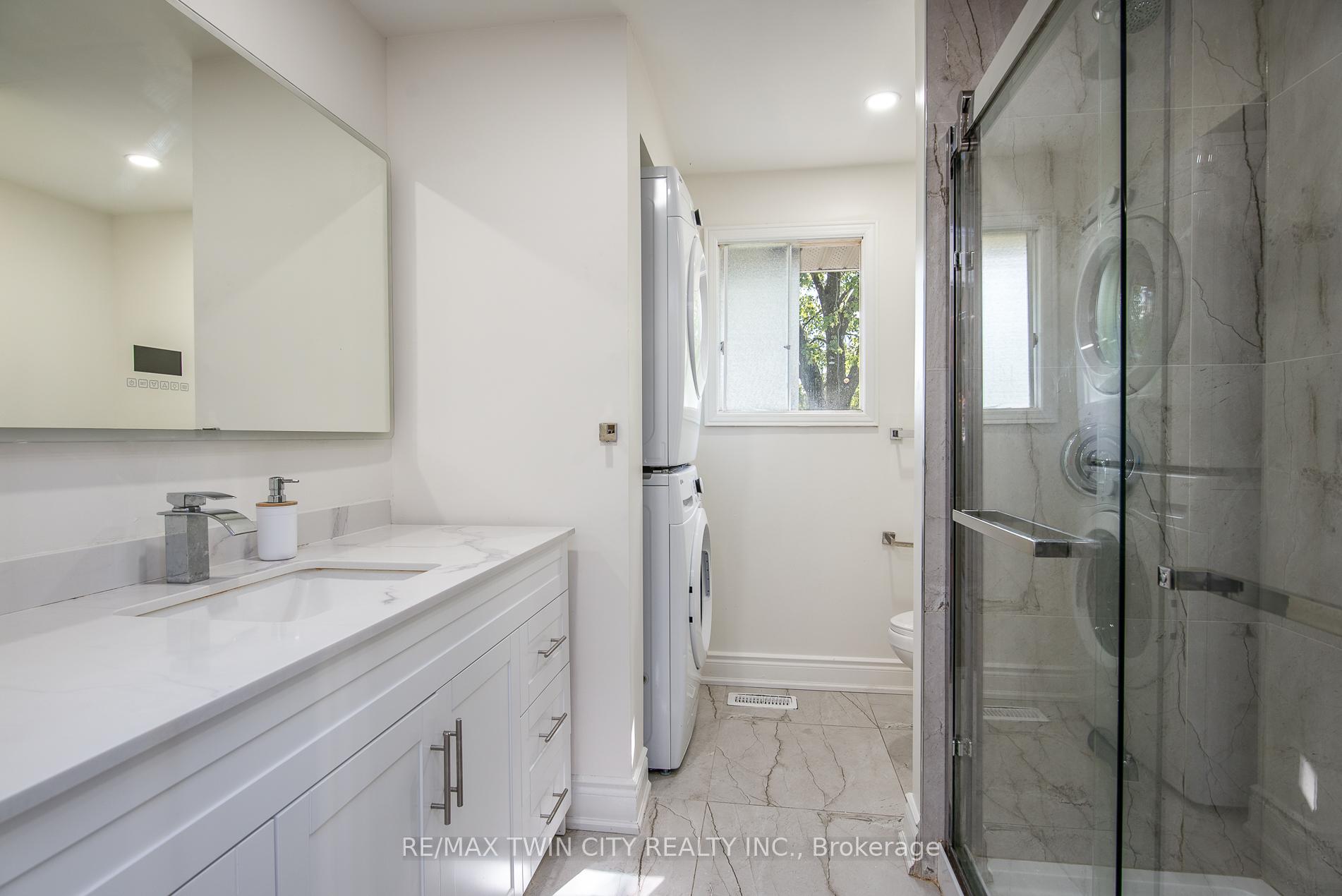 Photo 42 of 389 Dunvegan Drive, Waterloo — HOMEH