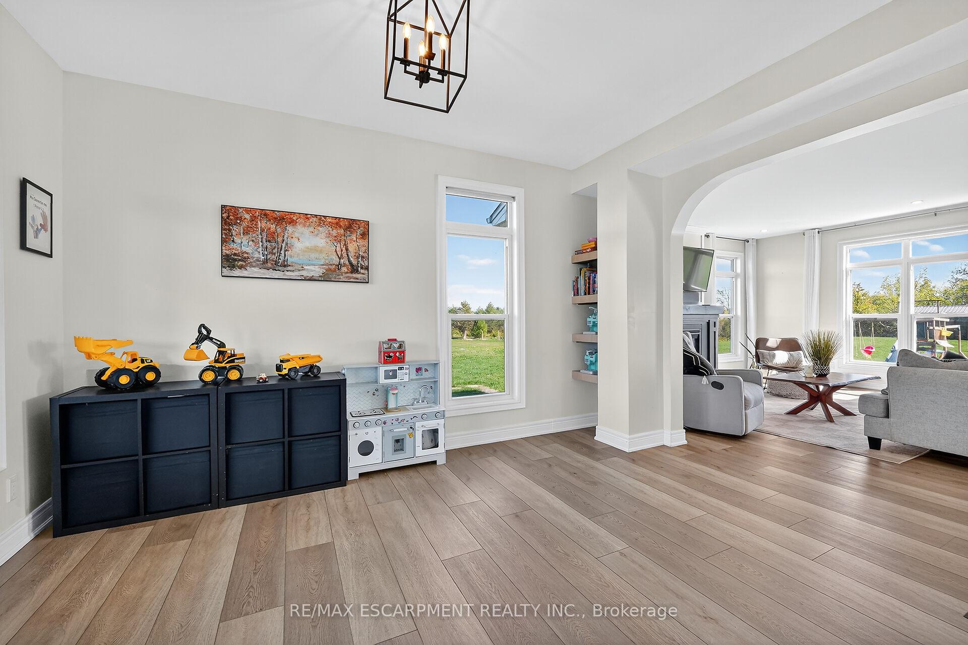 Photo 23 of 75091 #45 Regional Road, Wainfleet, Marshville/Winger — HOMEH