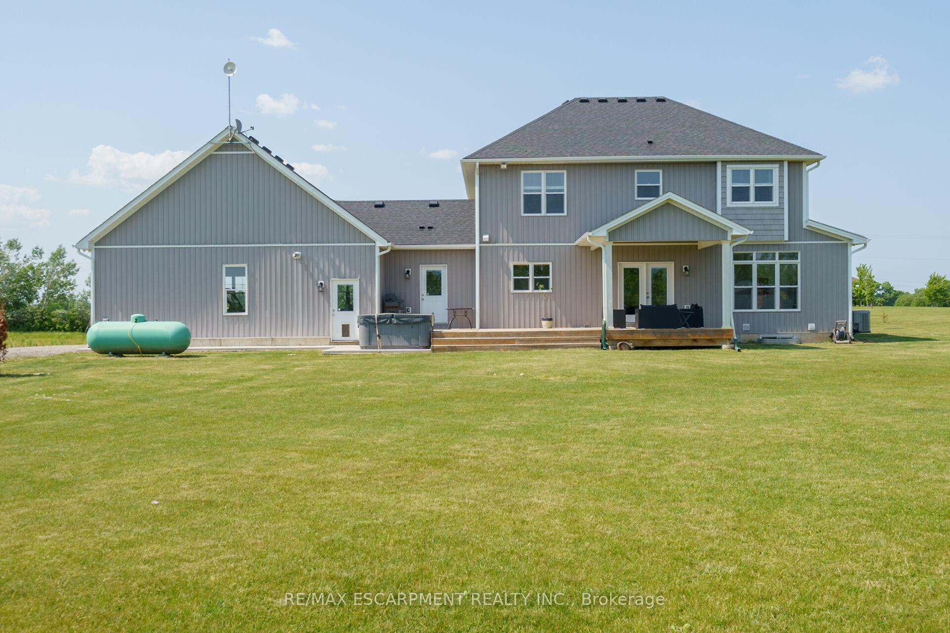 Photo 42 of 75091 #45 Regional Road, Wainfleet, Marshville/Winger — HOMEH