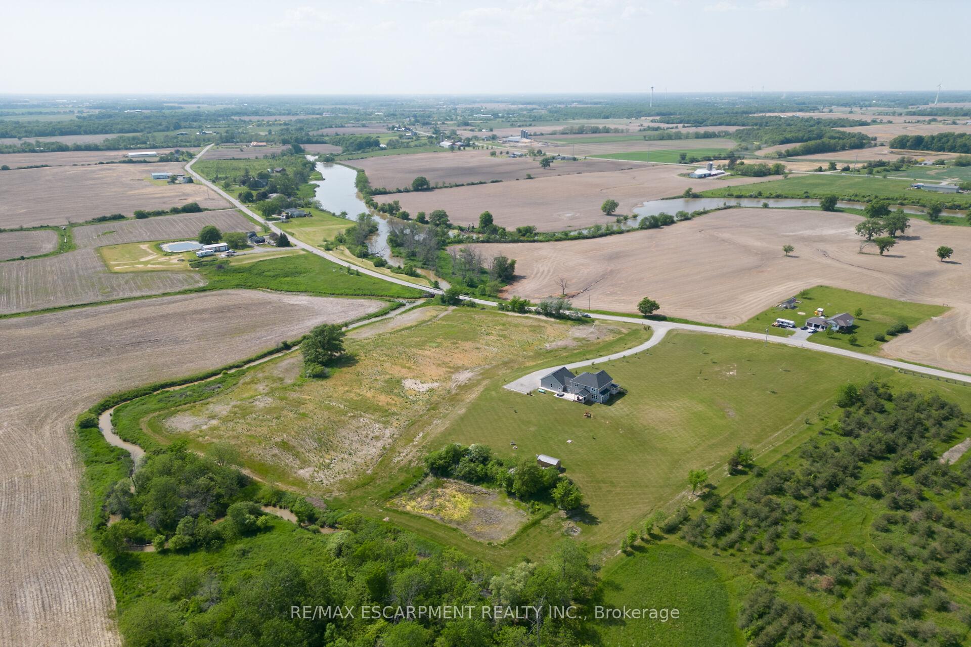 Photo 49 of 75091 #45 Regional Road, Wainfleet, Marshville/Winger — HOMEH