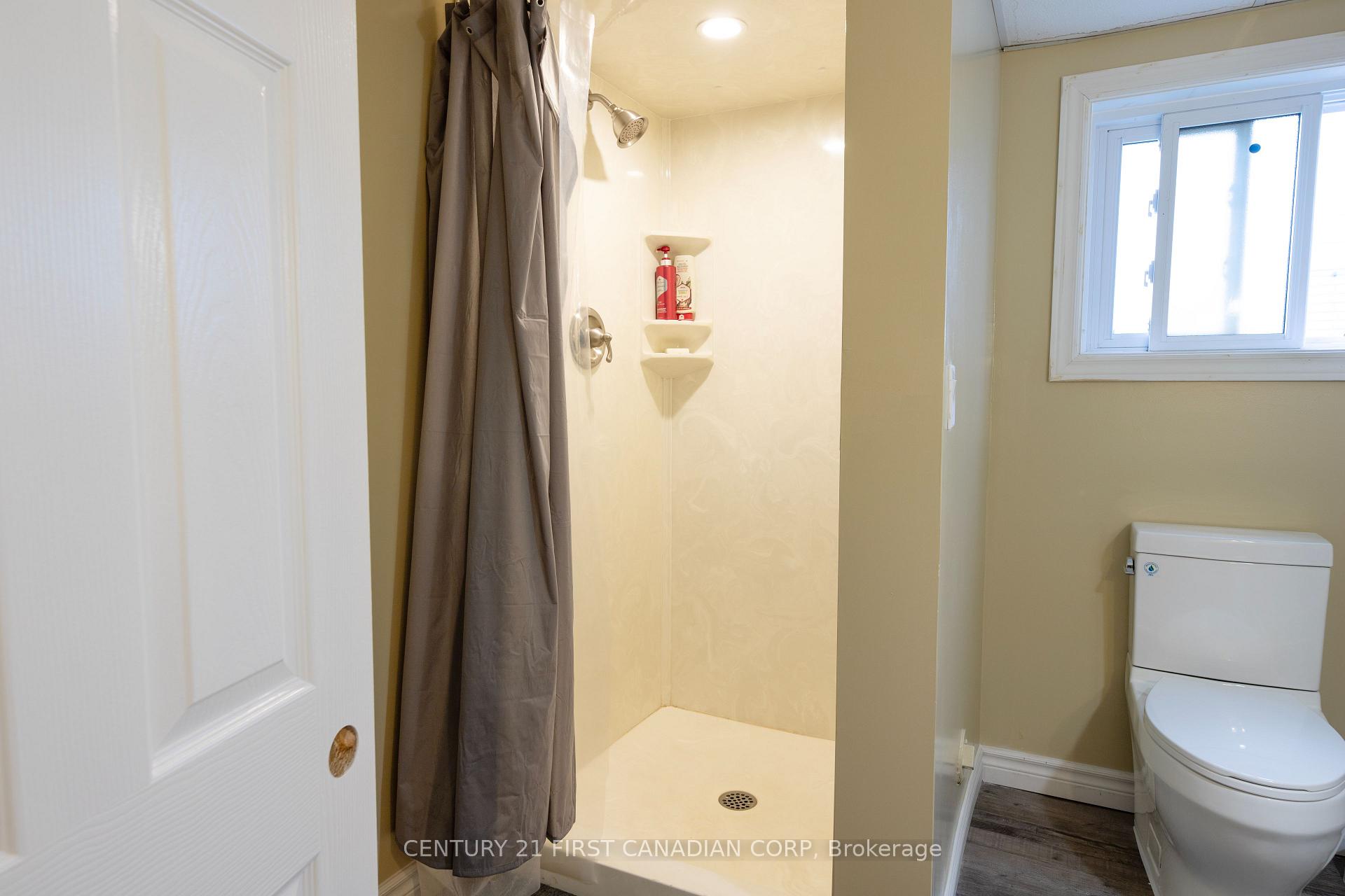 Photo 30 of 333 St Clair Street, Warwick, Watford — HOMEH