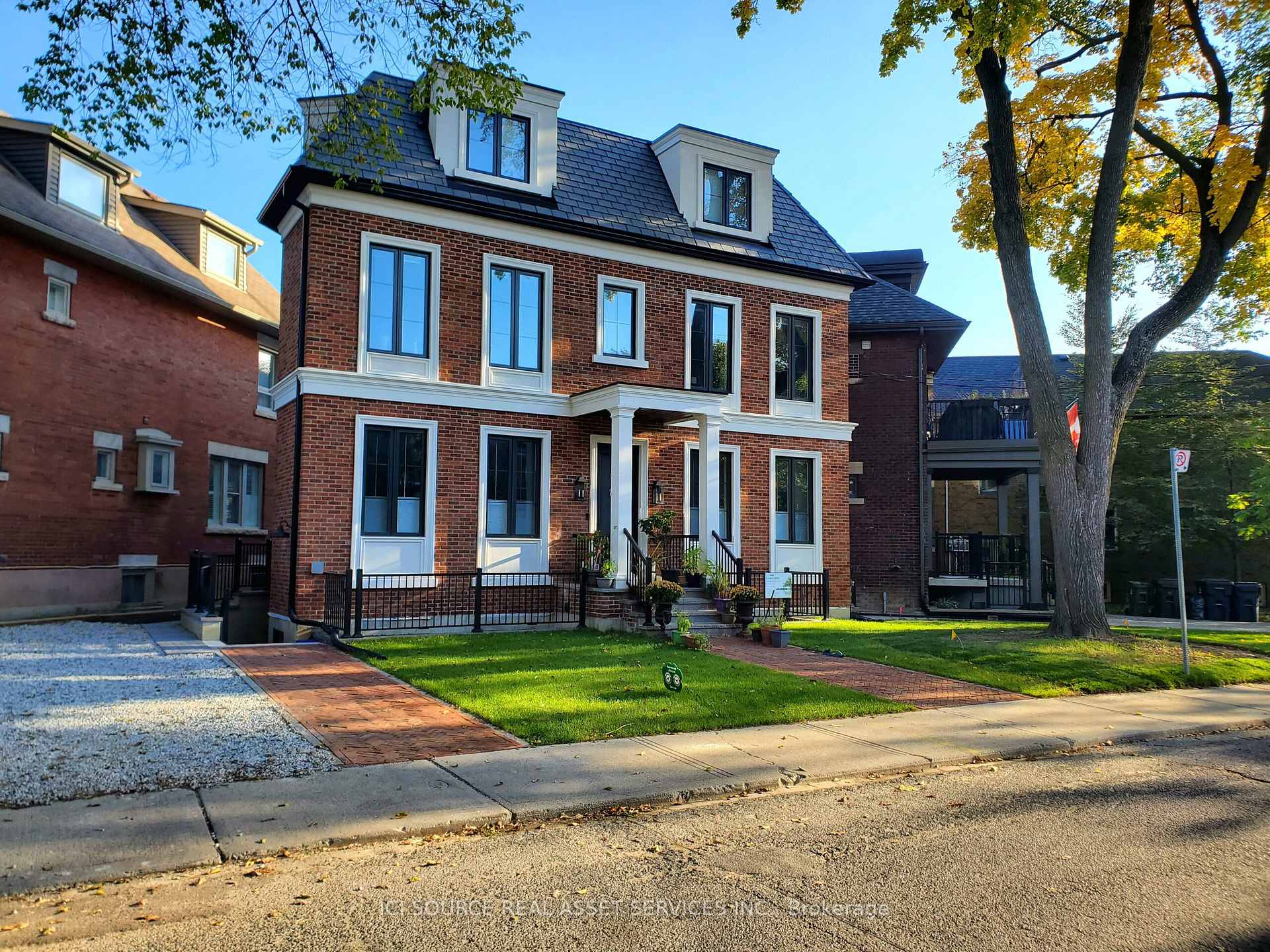 Photo 1 of Unit B, 17 Highview Crescent, Toronto, Corso Italia-Davenport — HOMEH