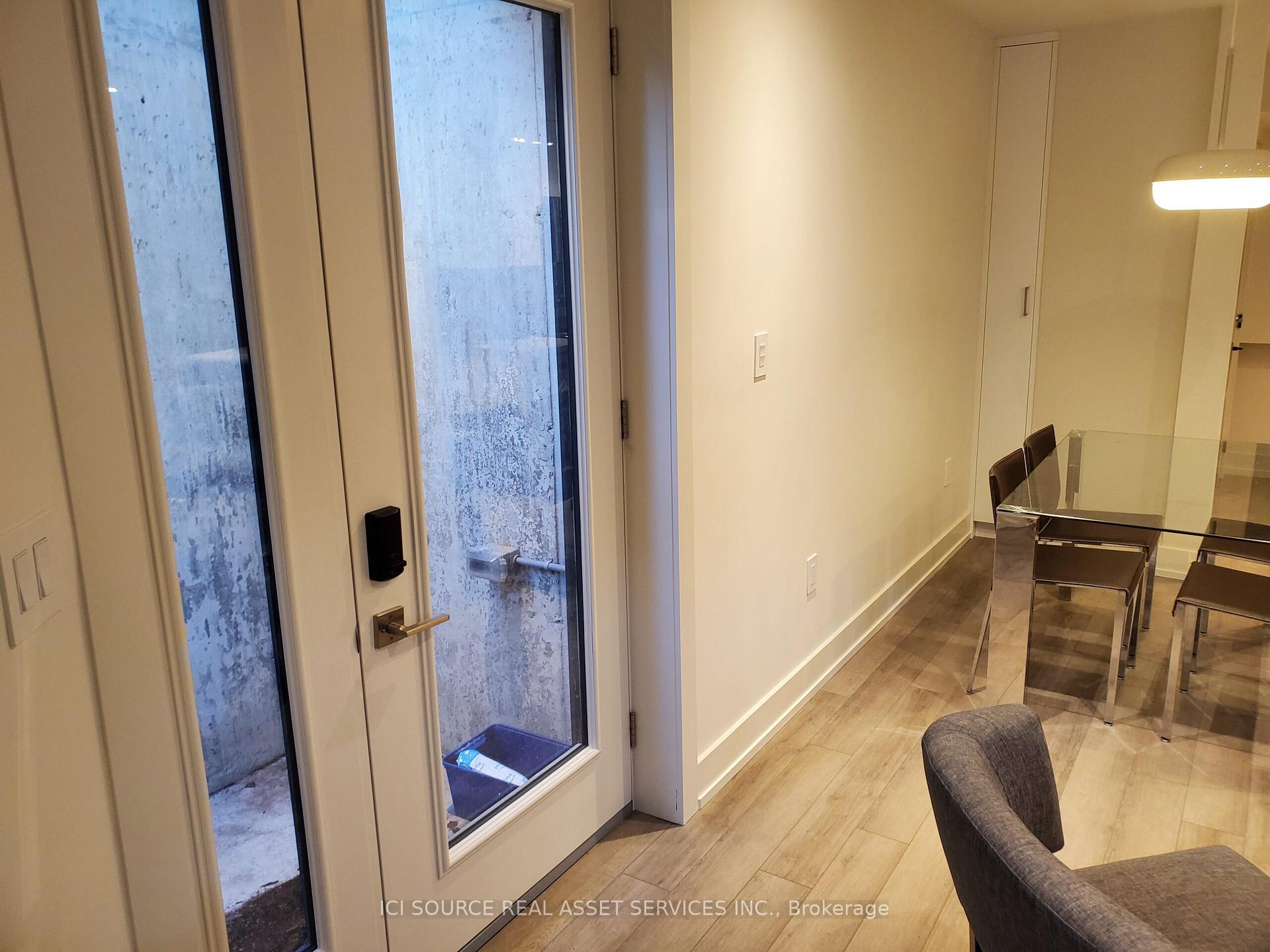 Photo 3 of Unit B, 17 Highview Crescent, Toronto, Corso Italia-Davenport — HOMEH