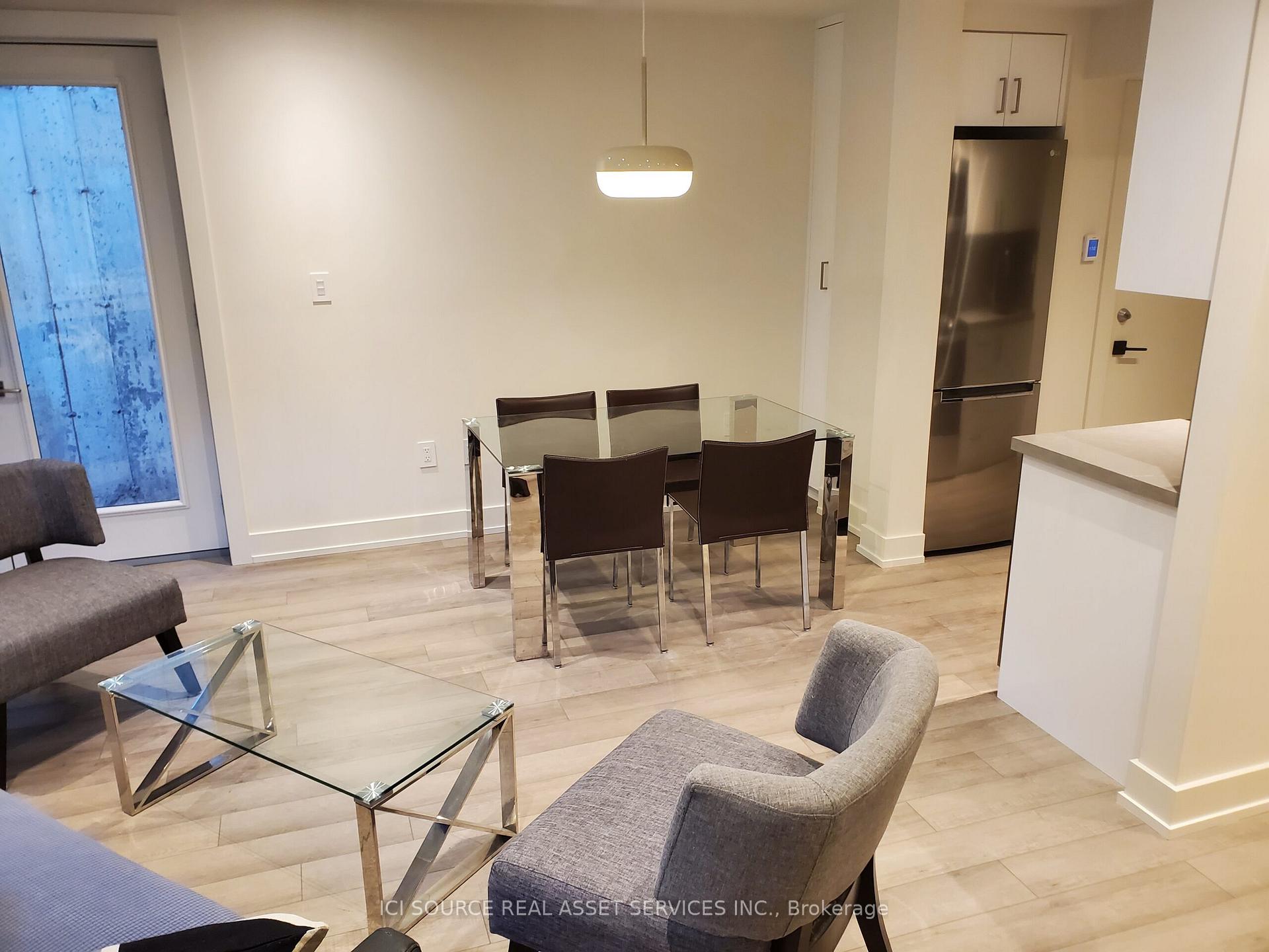 Photo 7 of Unit B, 17 Highview Crescent, Toronto, Corso Italia-Davenport — HOMEH