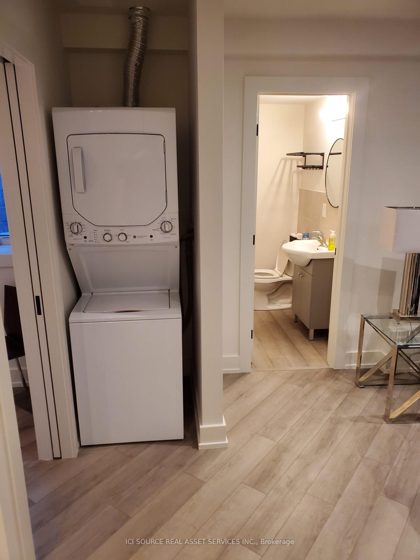 Photo 10 of Unit B, 17 Highview Crescent, Toronto, Corso Italia-Davenport — HOMEH