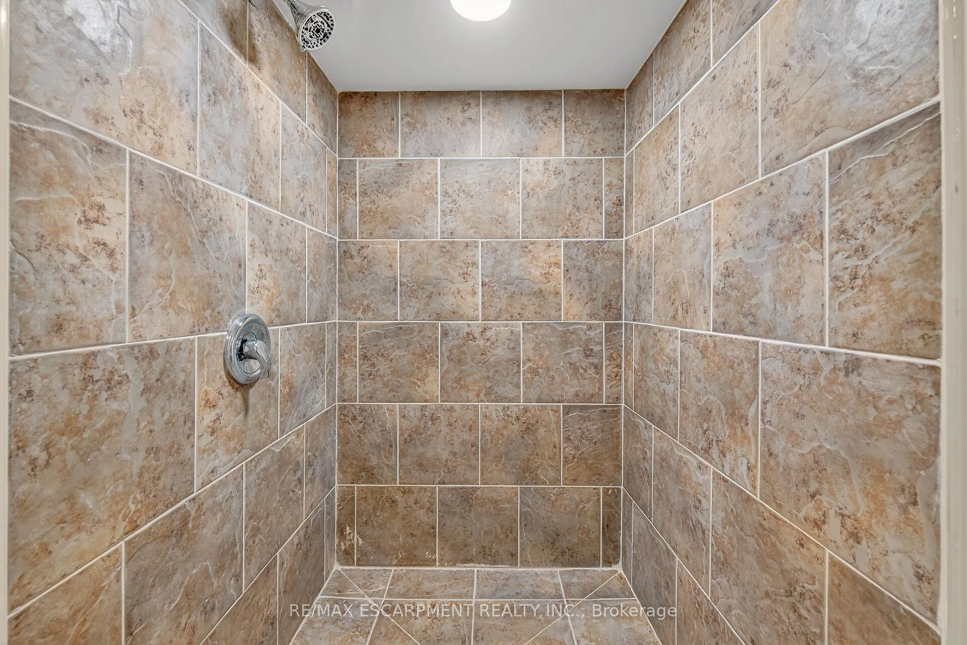 Photo 34 of 44090 Hendershot Road, Wainfleet, Marshville/Winger — HOMEH