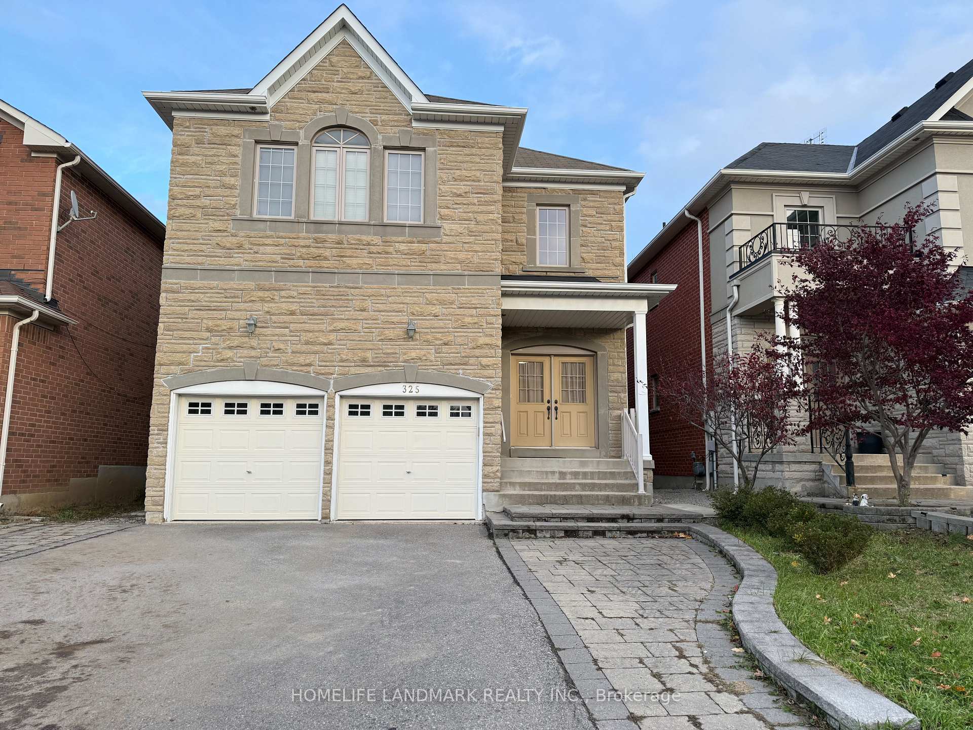 Photo 1 of Unit Lower, 325 Bathurst Glen Drive, Vaughan, Patterson — HOMEH