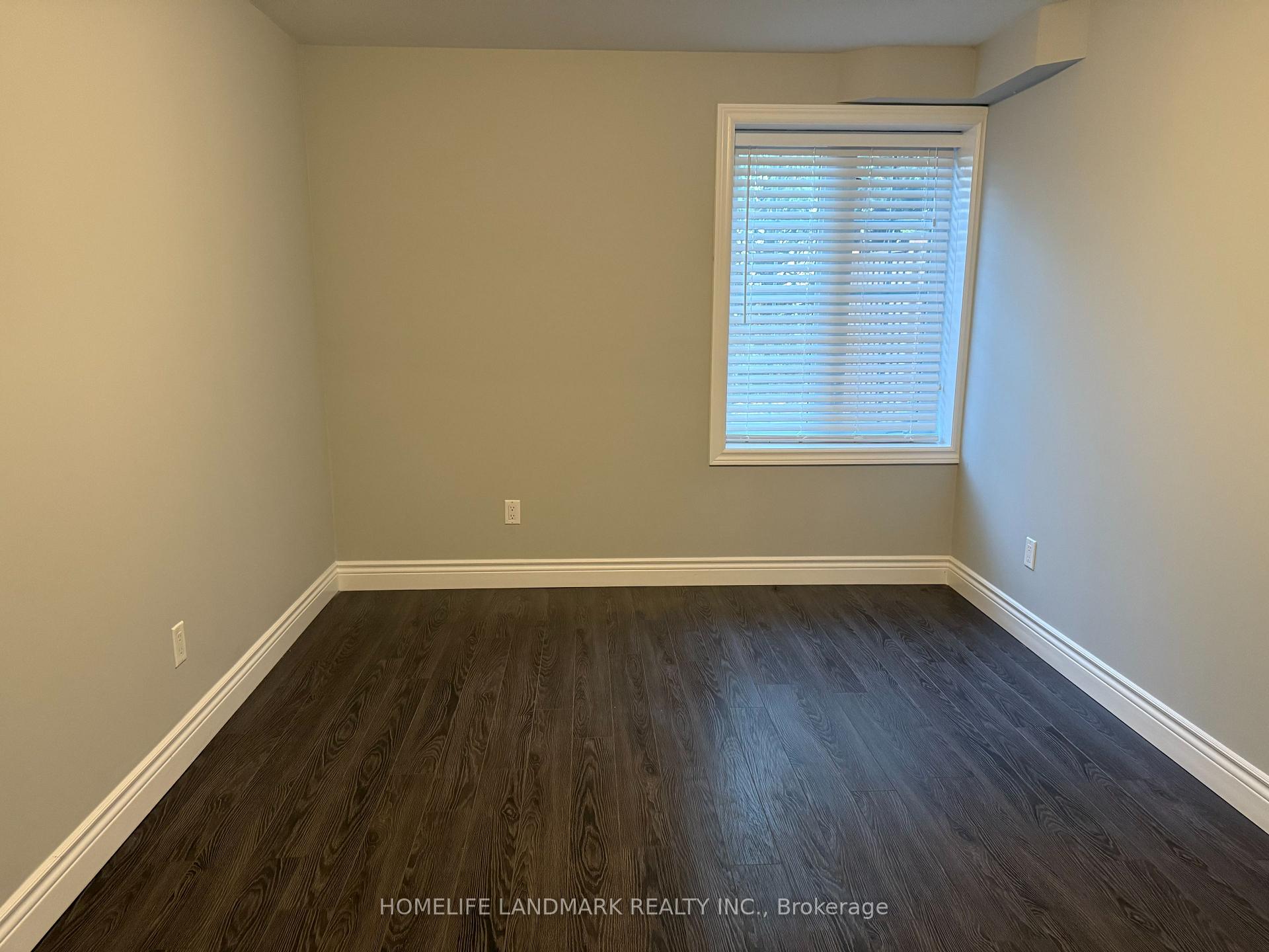 Photo 13 of Unit Lower, 325 Bathurst Glen Drive, Vaughan, Patterson — HOMEH
